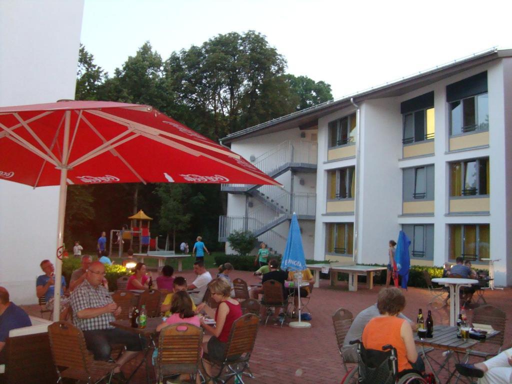 Hi Munich Park Youth Hostel Exterior photo